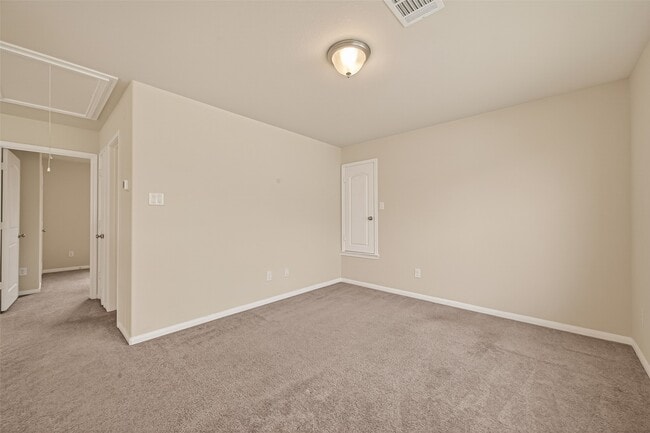 Photo - 6126 Prince Pl Dr