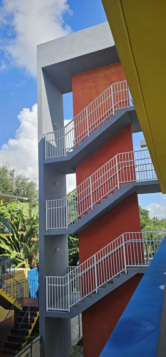 Photo - 1857 NW 24th St Unit 3