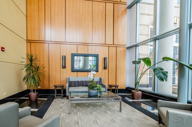 Photo - 345 N La Salle Dr Unit 1804