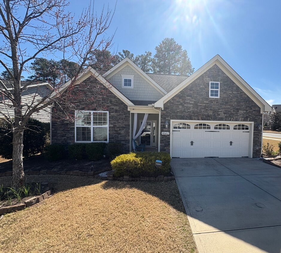 Photo - 4662 Crown Pkwy (Morrisville, NC)