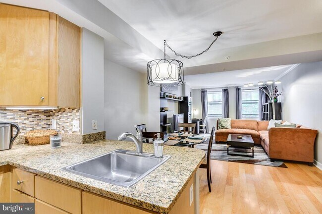 Building Photo - 616 E St NW Unit 446 Rental