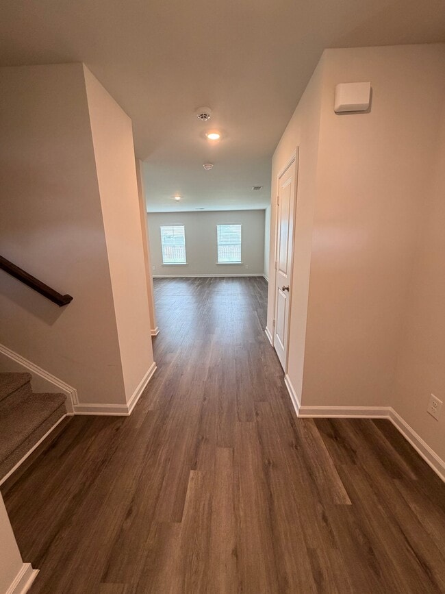 Photo - 706 Common Widgeon Wy