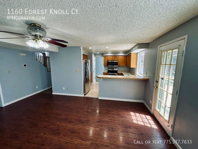 Photo - 1160 Forest Knoll Ct