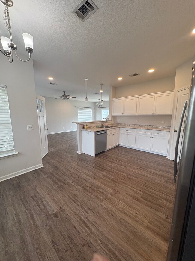 Photo - 369 Pecan Pointe Dr