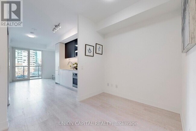 Photo - 308 Jarvis St Unit 606