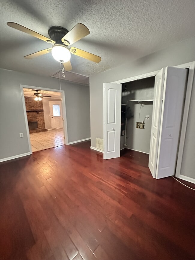 Photo - 1 Brandle Cove