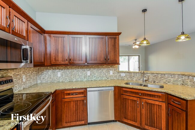 Photo - 12918 W Columbine Dr