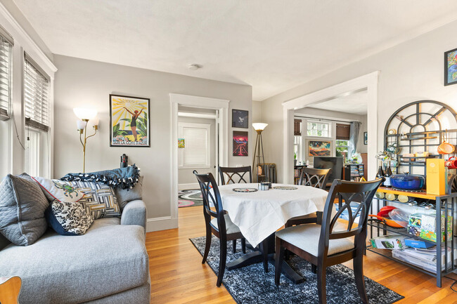 Photo - 10 Trapelo St Apartments Unit 2