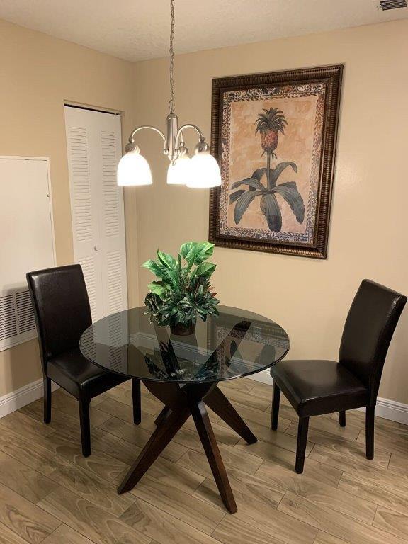 Dining Area - 2612 Grassy Point Dr Unit 102