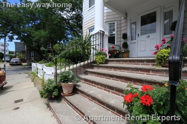Photo - 19 Park Ave Unit #2