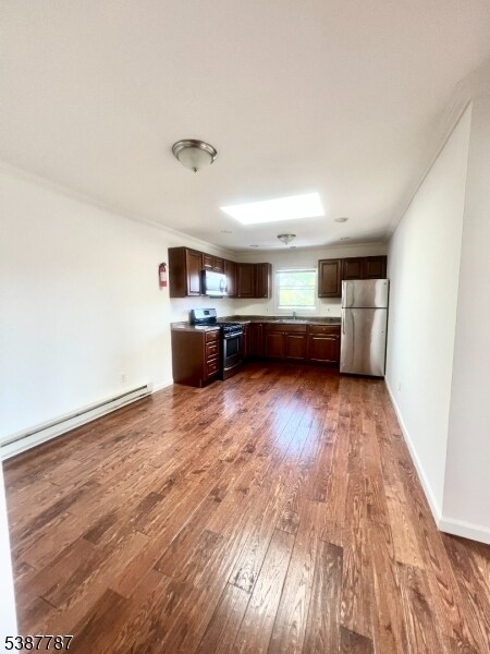 Photo - 571 Bloomfield Ave Unit 6