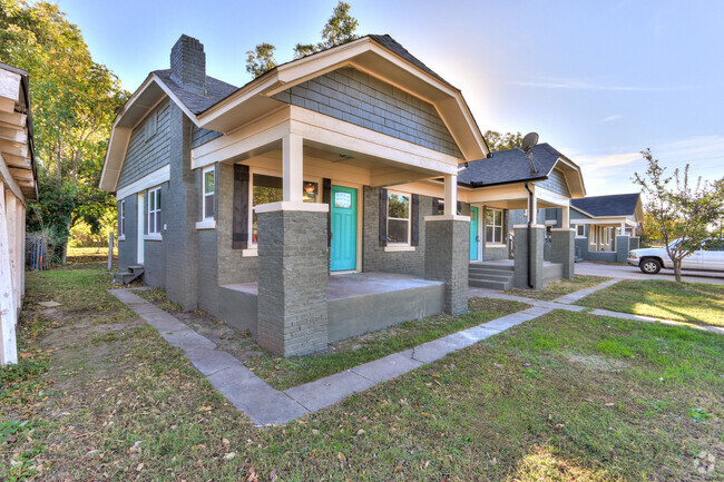 Building Photo - Cozy 1-Bedroom Duplex in Oklahoma City - C... Rental