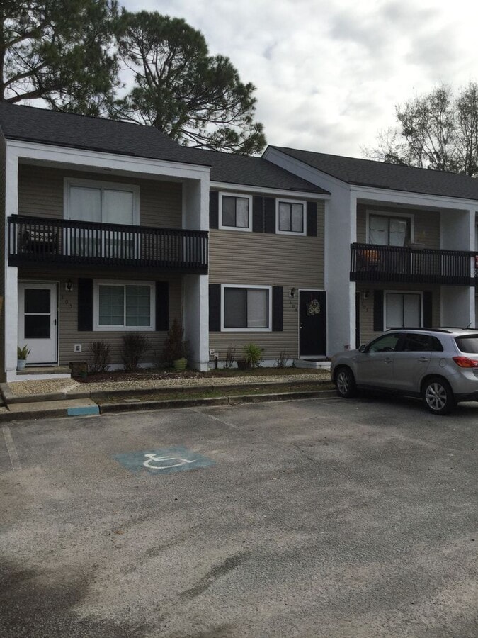 Photo - Townhouse Close to Summerville HS