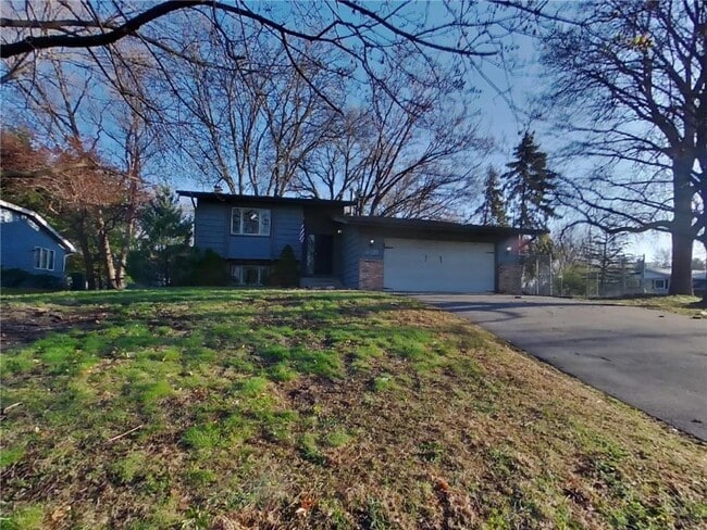 Photo - 6300 74th Ave N House