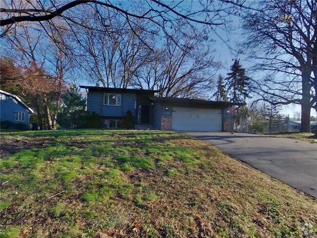 Building Photo - 6300 74th Ave N Rental