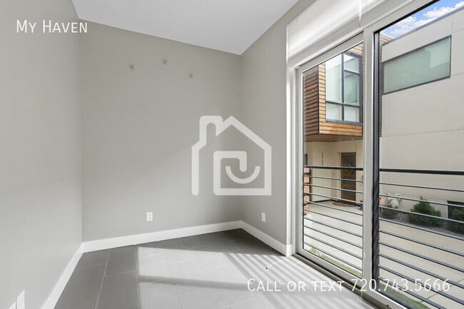 Photo - 2735 W 21st Ave