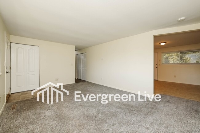 Photo - 5063 Sabra Ave