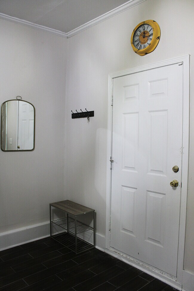 Photo - 2529 Napier Ave