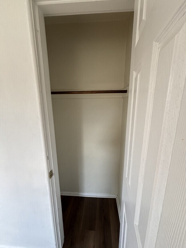 Photo - 526 Wiltshire Blvd Unit A