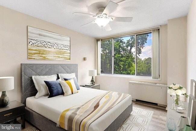 Photo - 11801 Rockville Pike Unit 315