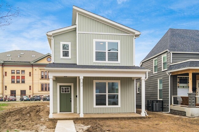 Photo - 43 Wisconsin Ave