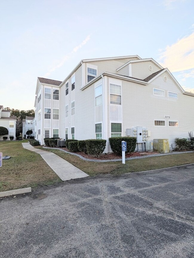 Photo - 3BR / 2BA Condo for Rent – Southbridge (Water View)