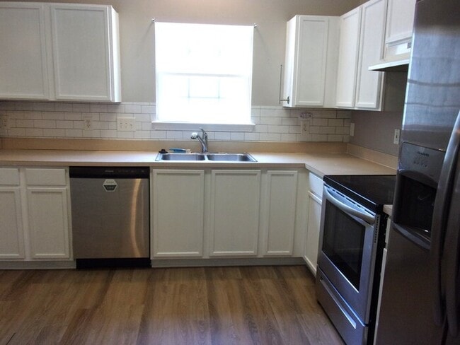 Photo - Single Level 3 Bedroom 2 Bath Home in Bristol Park off Mt. Gallant Road