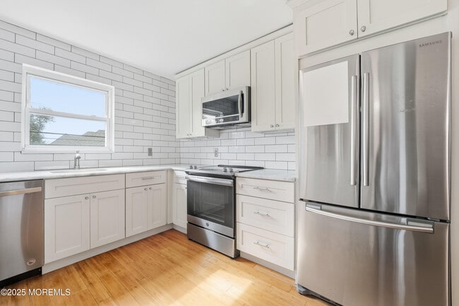 Photo - 65 Cedar Ave Unit A8