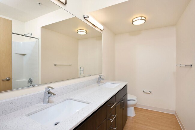 Photo - H2O Apartments