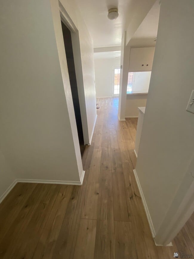 Photo - 2855 S 1st Ave