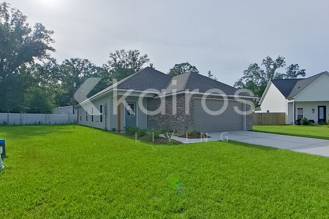 Photo - 22877 Balsam Dr
