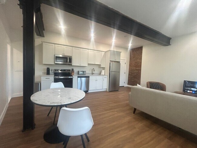 Photo - 110 Hotel St Unit 3 Floor 1