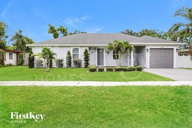Building Photo - 6702 Cocos Dr Rental