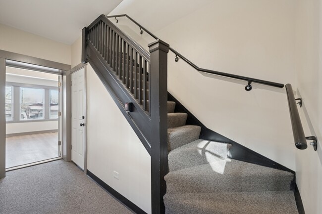 Photo - 9635 S Forest Ave