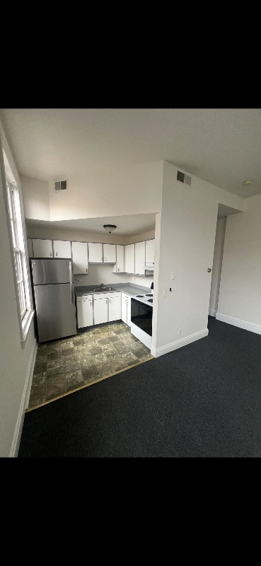 Photo - 11 2nd St Unit 6