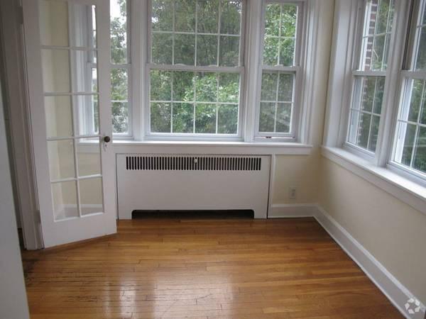 Building Photo - 1 Langdon Sq Rental