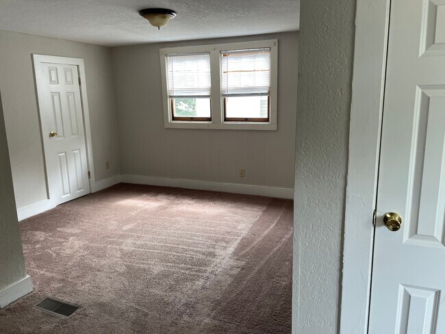 Photo - 506 S 18th St Unit 2