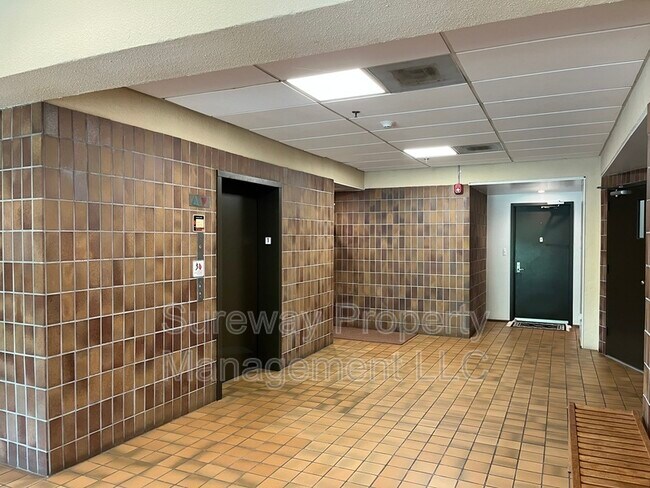 Photo - 1 Markham Rd