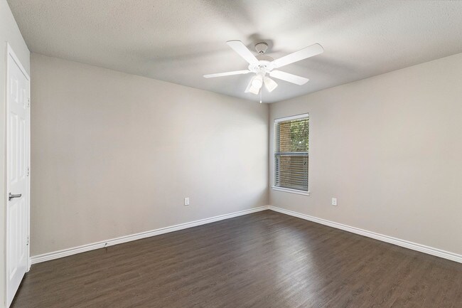 Photo - Villa Americana - Income Based