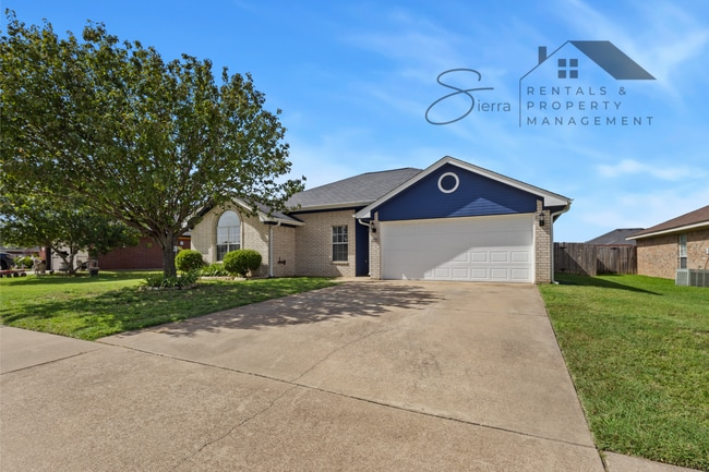 Building Photo - Charming 4 Bedroom Home Convenient to Fort Hood!