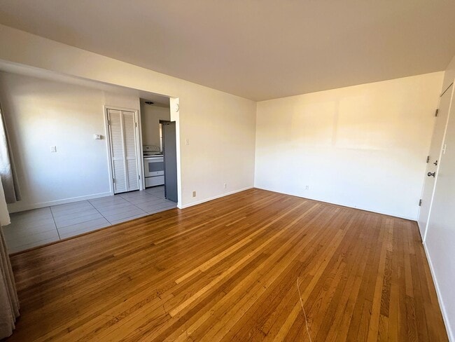 Photo - 3420-3426 Carlson Blvd Unit 3420