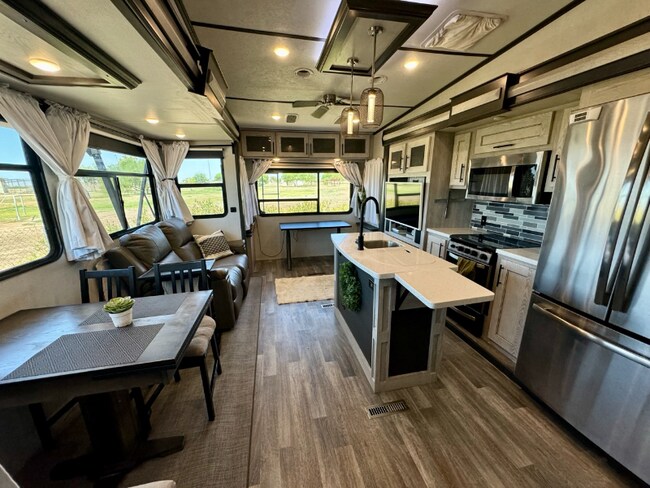 Photo - 1716 Sunbeam Lake Dr