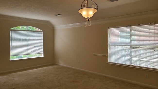 Photo - 2318 Waterwood Dr