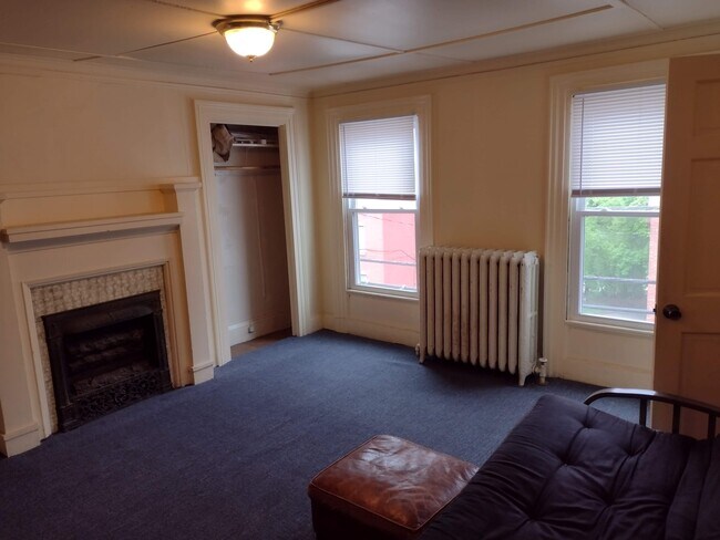 Photo - 65 13th St Unit 2nd floor