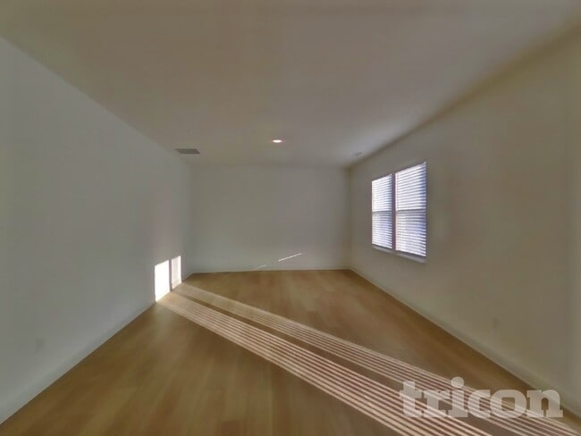 Photo - 11815 Moorfield Ln