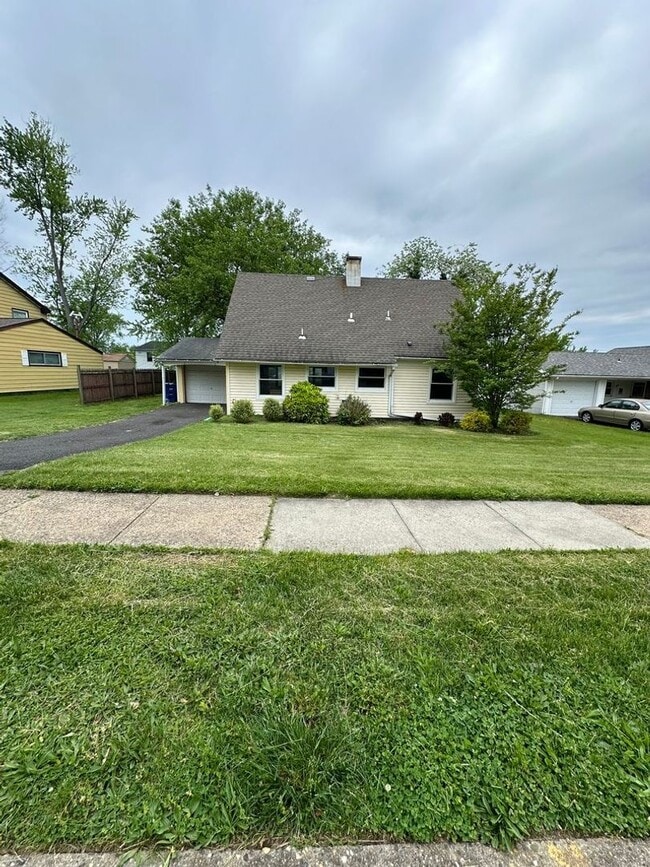 Building Photo - Welcome Home