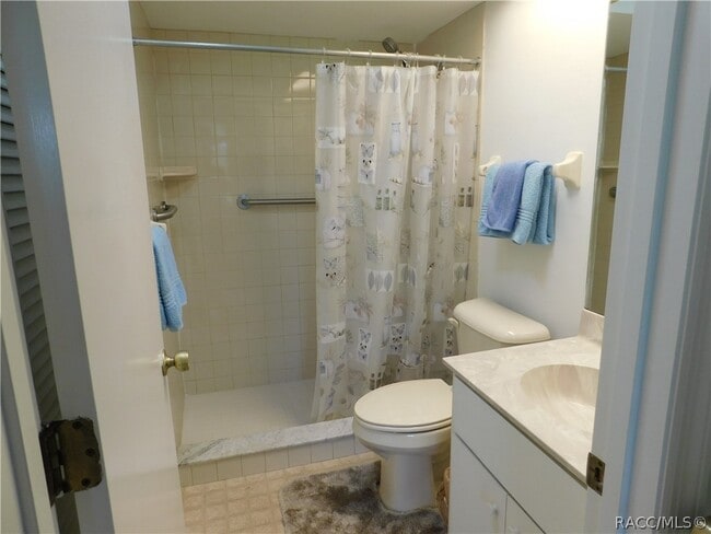 Photo - 741 E Hartford St