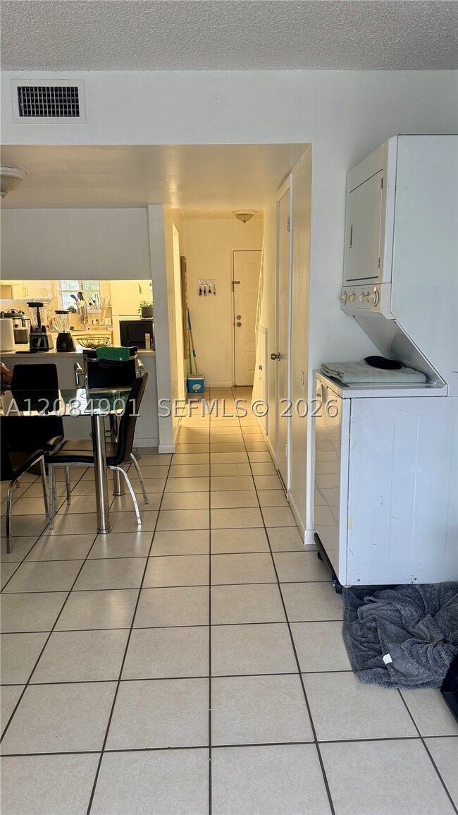 Photo - 2710 W 76th St Unit 208