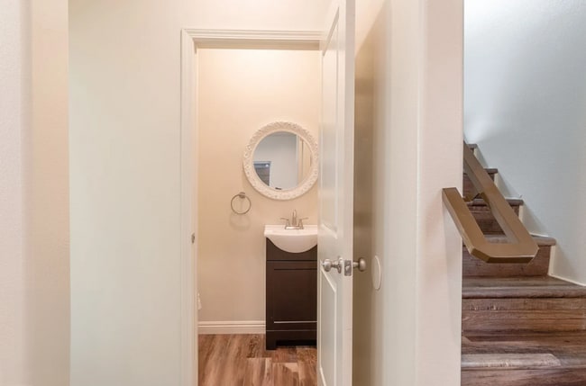 Photo - 3258 1/2 Dundas St. Los Angeles Unit CA