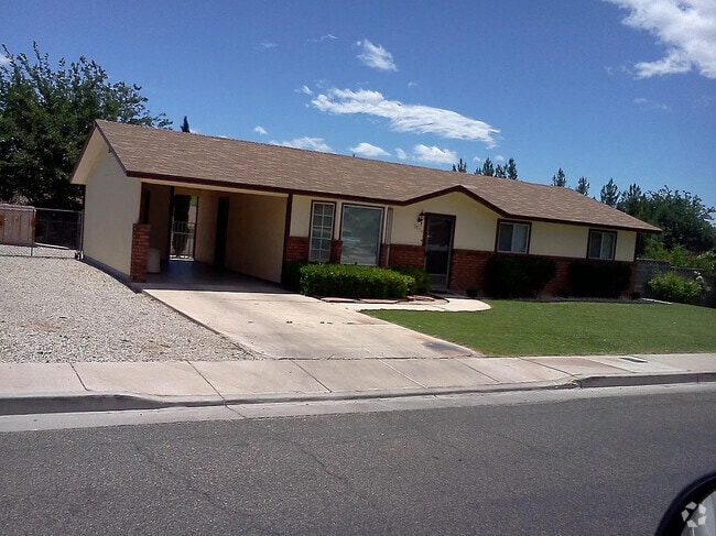 Building Photo - 1325 W 540 N Rental